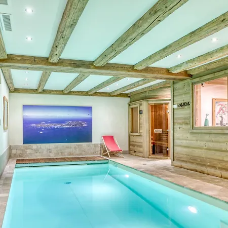 Magnifique Avec Piscine Et Sauna * Megeve