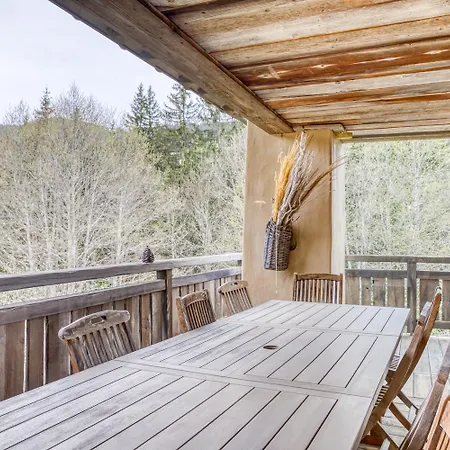Chalet Magnifique Avec Piscine Et Sauna Megeve