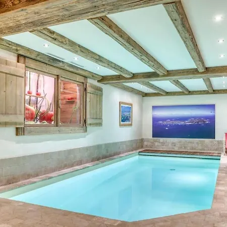 Magnifique Avec Piscine Et Sauna Chalet *
