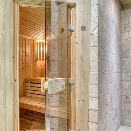 Magnifique Avec Piscine Et Sauna * Megeve