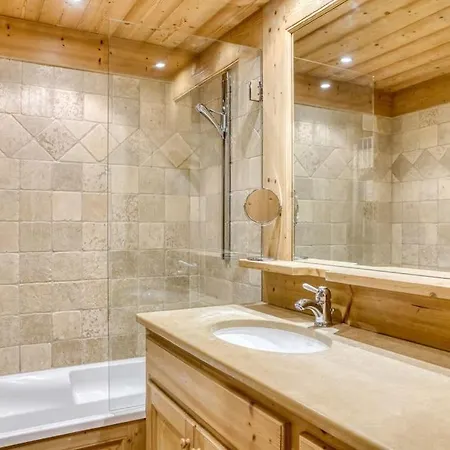 Magnifique Avec Piscine Et Sauna
